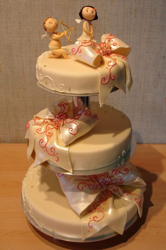 wedding cake