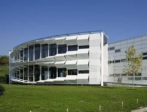 Kiefer Technic Showroom architectural design