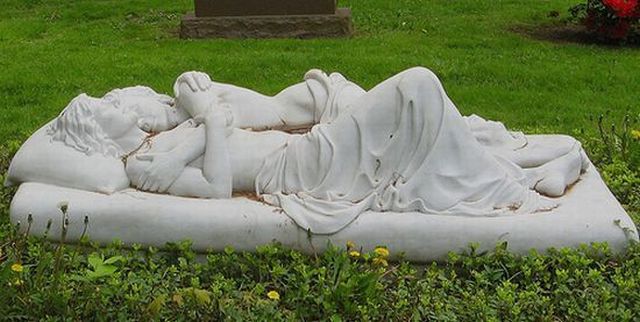 unusual tombstone