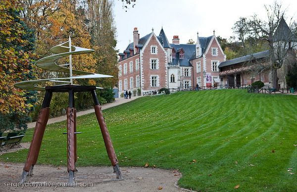 Leonardo da Vinci Castle