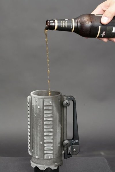 mug as a military gadget