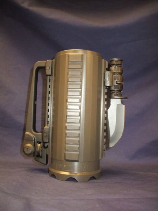 mug as a military gadget