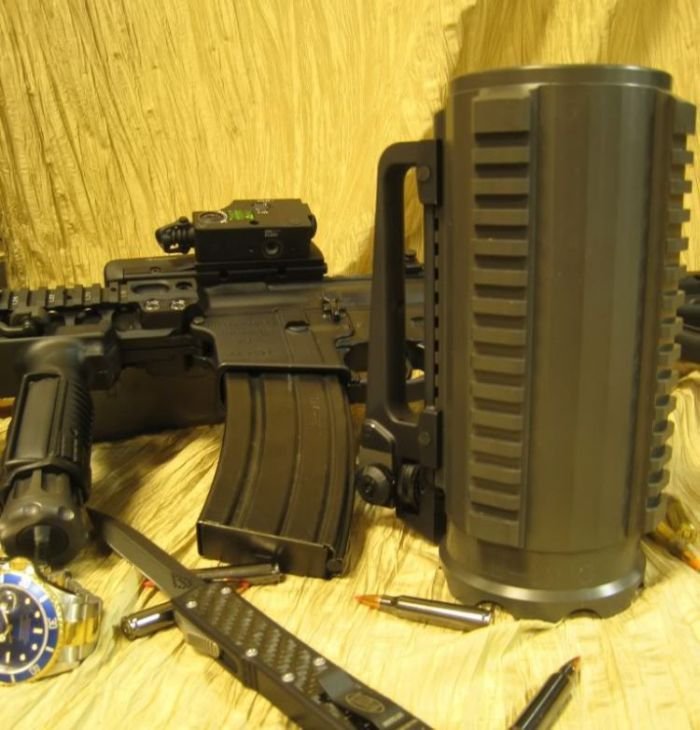 mug as a military gadget