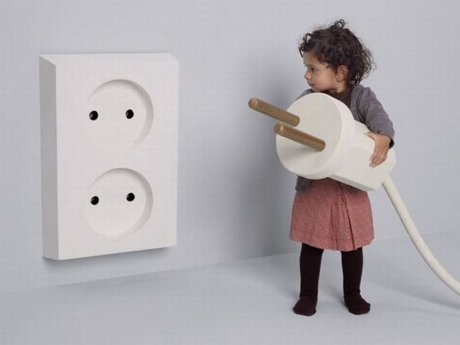 creative advertisement with children