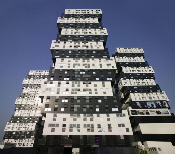 Cube houses in China