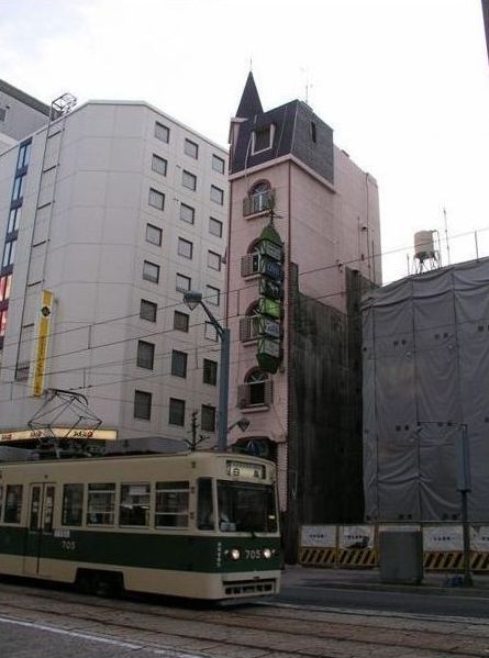 Thinnest buildings in Japan