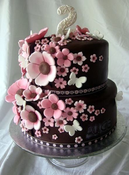 creative cake and confectionary design