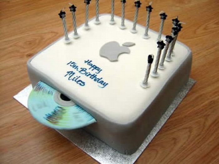 creative gadget cake