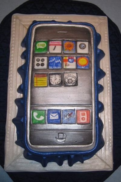 creative gadget cake