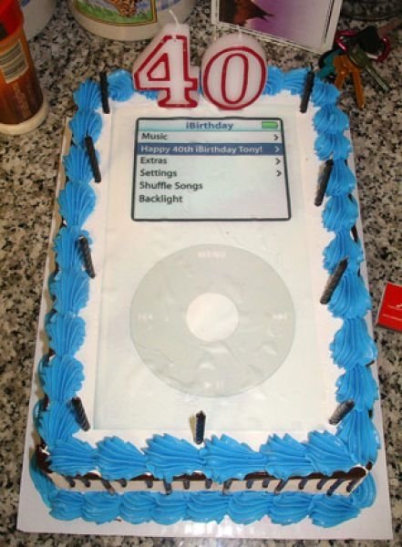 creative gadget cake