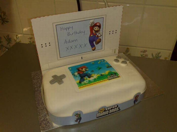 creative gadget cake