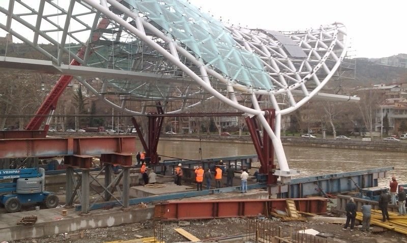 New pedestrian bridge in Tbilisi, Georgia