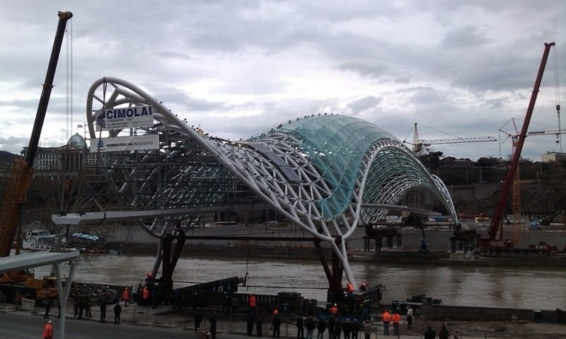 New pedestrian bridge in Tbilisi, Georgia
