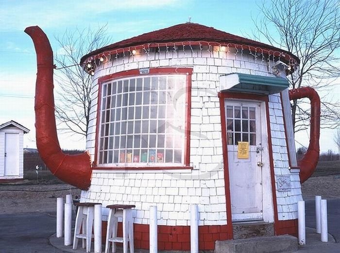 Teapot Dome Service Station, Zillah, Washington, United States