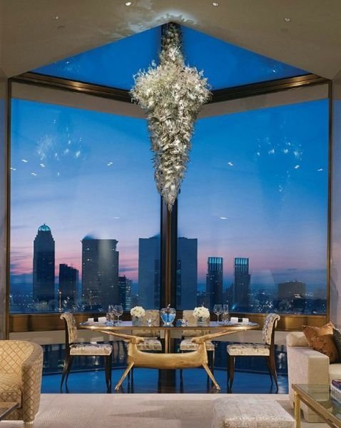 penthouse suite in four seasons hotel