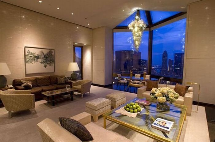 penthouse suite in four seasons hotel