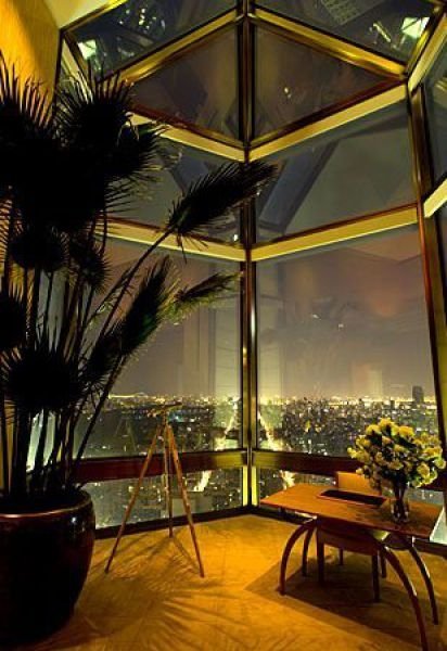 penthouse suite in four seasons hotel