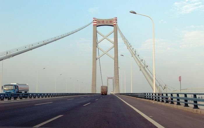 world's top suspension bridge