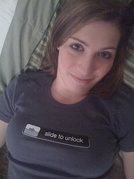 iphone t-shirt