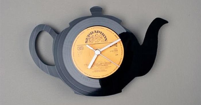 clocks made from vinyl records