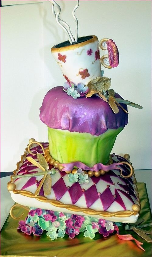 creative cake and confectionary design