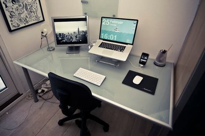 clean minimal workspace