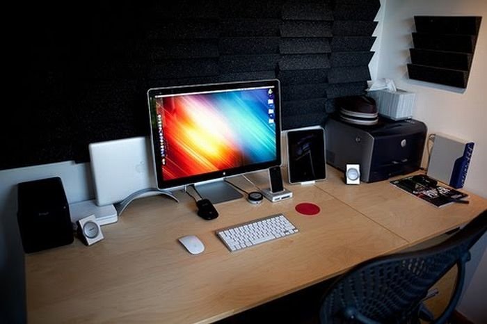 clean minimal workspace