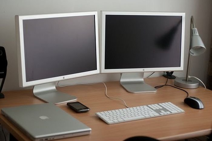 clean minimal workspace