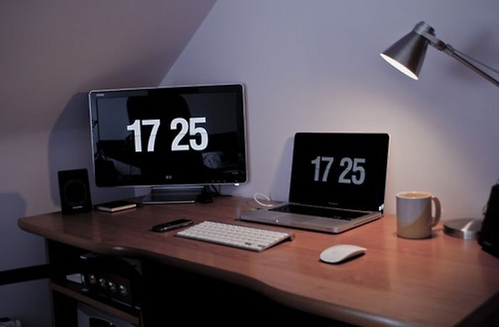 clean minimal workspace