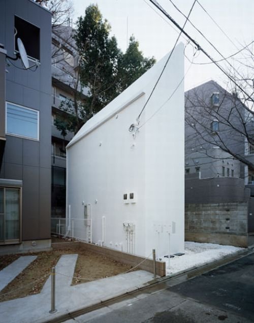 63.02º building by Jo Nagasaka, Tokyo, Japan