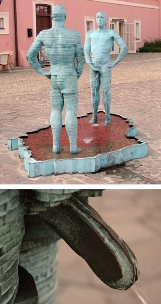 strange statues around the world