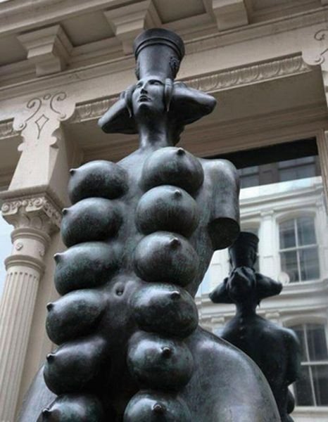 strange statues around the world