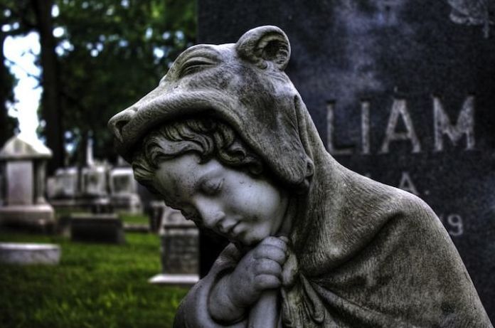 cemetery sculpture