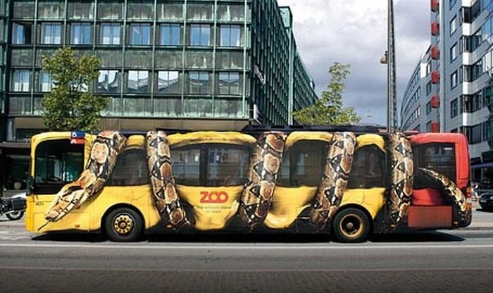 bus advertising