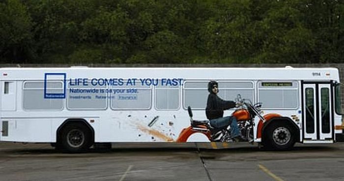 bus advertising