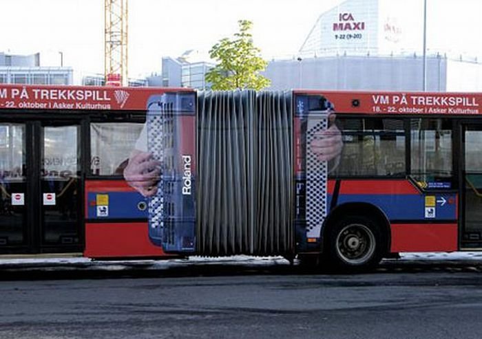 bus advertising