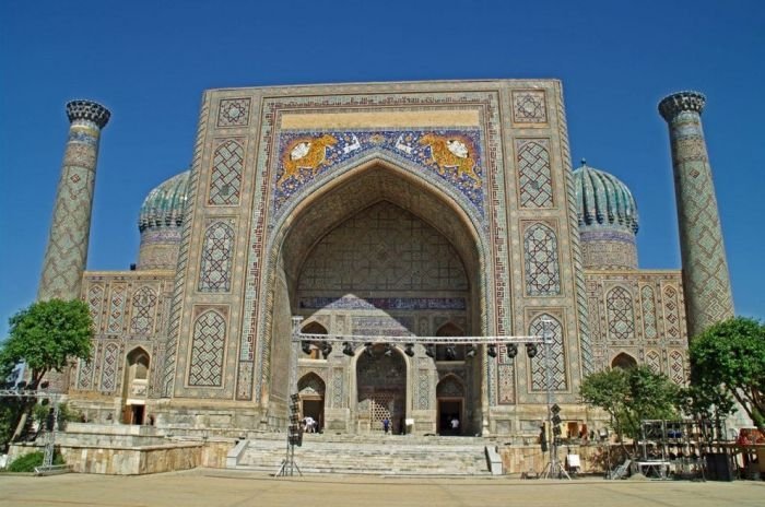 Persian architecture, Iran