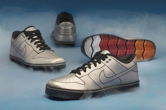 DeLorean Nike Dunk