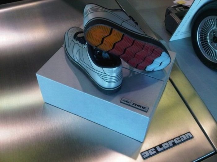 DeLorean Nike Dunk