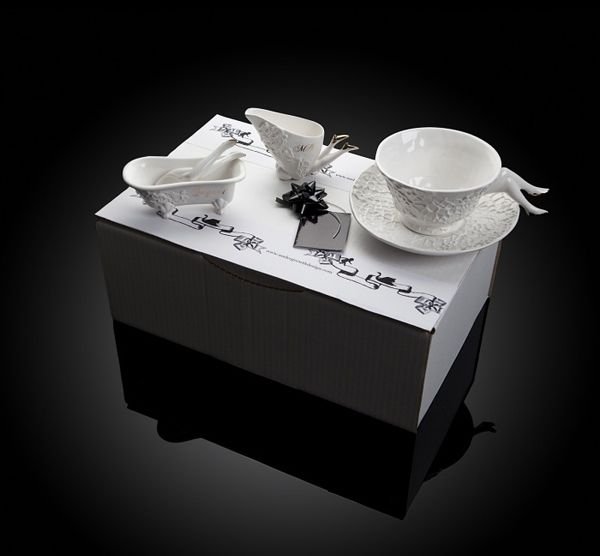 leggy tea set