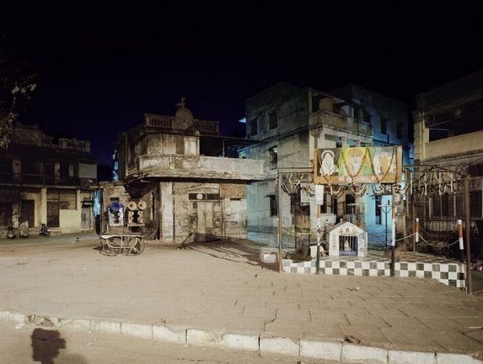 Ahmedabad, no life last night by Frédéric Delangle