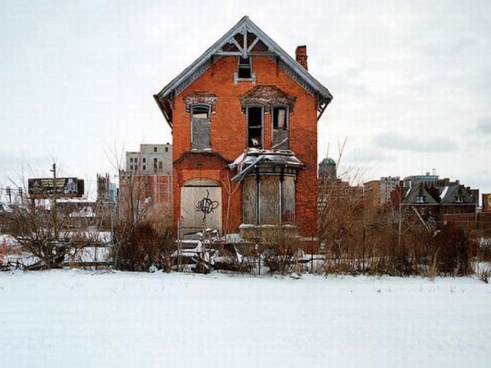 100 Abandoned Houses by Kevin Bauman, Detroit, United States