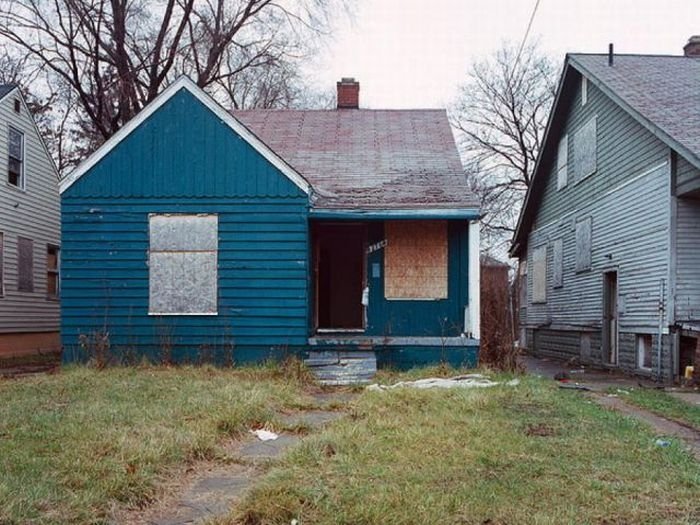 100 Abandoned Houses by Kevin Bauman, Detroit, United States