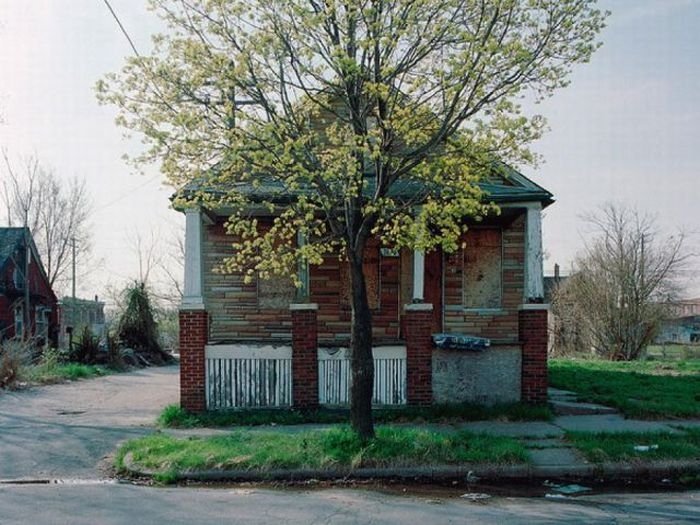 100 Abandoned Houses by Kevin Bauman, Detroit, United States