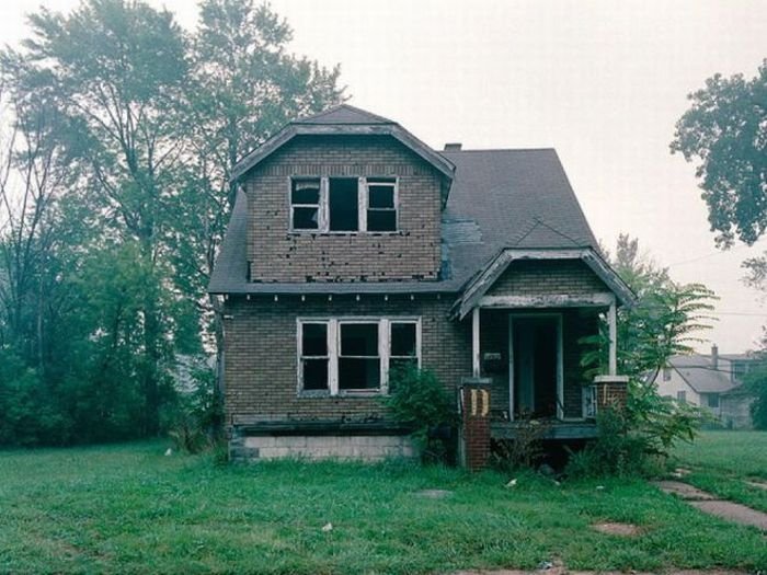 100 Abandoned Houses by Kevin Bauman, Detroit, United States