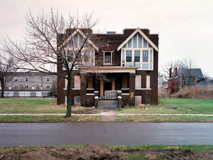 100 Abandoned Houses by Kevin Bauman, Detroit, United States