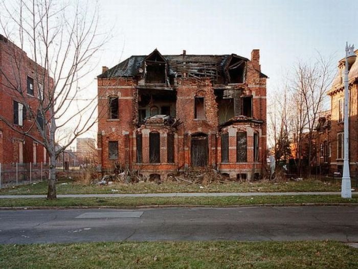 100 Abandoned Houses by Kevin Bauman, Detroit, United States