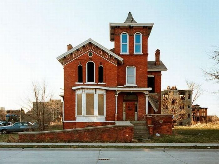 100 Abandoned Houses by Kevin Bauman, Detroit, United States