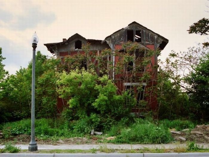 100 Abandoned Houses by Kevin Bauman, Detroit, United States