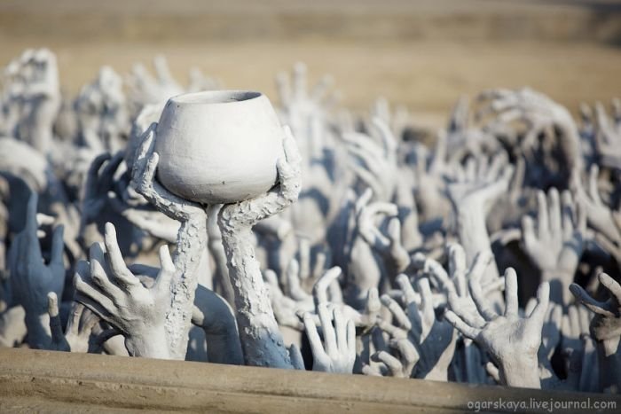 Wat Rong Khu, white temple, Chiang Rai, Thailand